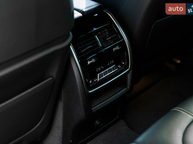 Черный БМВ Х6 М, объемом двигателя 4.39 л и пробегом 50 тыс. км за 122000 $, фото 34 на Automoto.ua