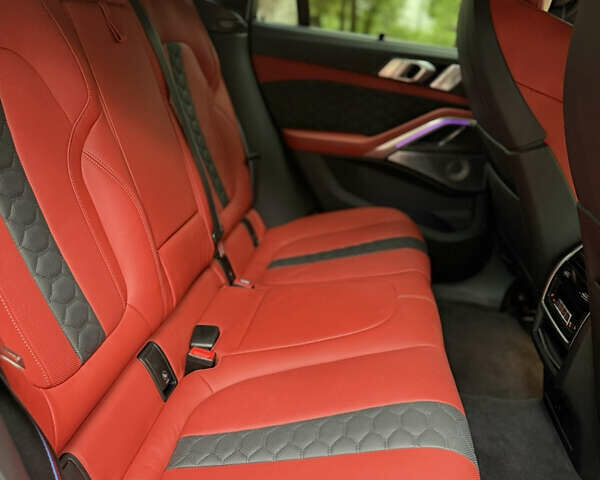 Чорний БМВ Х6 М, об'ємом двигуна 0 л та пробігом 36 тис. км за 88900 $, фото 32 на Automoto.ua