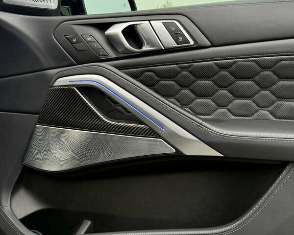 Черный БМВ Х6 М, объемом двигателя 4.39 л и пробегом 48 тыс. км за 98500 $, фото 27 на Automoto.ua