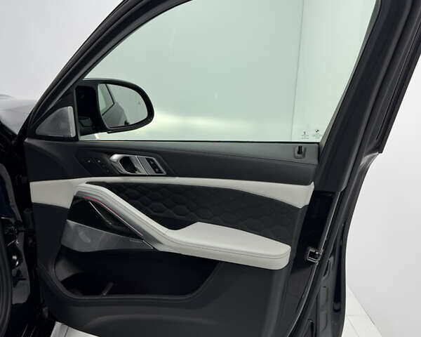 Черный БМВ Х6 М, объемом двигателя 4.39 л и пробегом 37 тыс. км за 108000 $, фото 35 на Automoto.ua