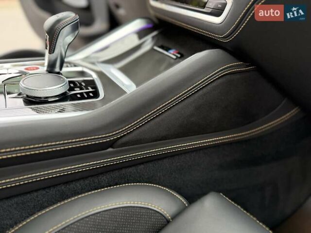 Черный БМВ Х6 М, объемом двигателя 4.39 л и пробегом 19 тыс. км за 119800 $, фото 51 на Automoto.ua