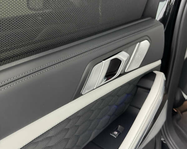 Черный БМВ Х6 М, объемом двигателя 4.39 л и пробегом 37 тыс. км за 108000 $, фото 27 на Automoto.ua