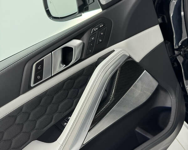 Черный БМВ Х6 М, объемом двигателя 4.39 л и пробегом 37 тыс. км за 108000 $, фото 16 на Automoto.ua