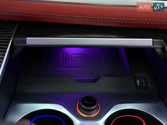 Черный БМВ Х6 М, объемом двигателя 4.39 л и пробегом 21 тыс. км за 118000 $, фото 94 на Automoto.ua