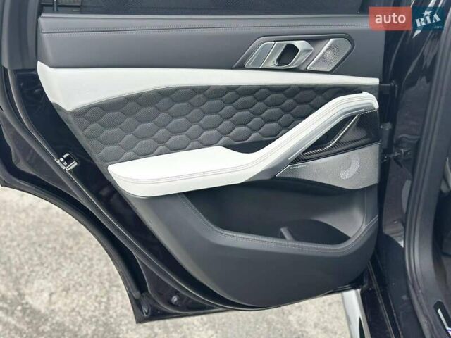 Черный БМВ Х6 М, объемом двигателя 4.39 л и пробегом 3 тыс. км за 129000 $, фото 30 на Automoto.ua