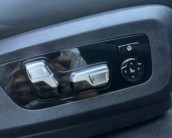 БМВ Х6 М, об'ємом двигуна 4.39 л та пробігом 61 тис. км за 104000 $, фото 25 на Automoto.ua