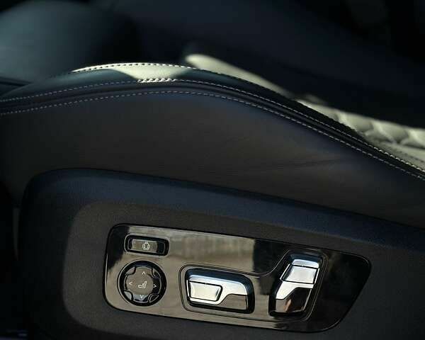 БМВ Х6 М, объемом двигателя 4.4 л и пробегом 41 тыс. км за 107000 $, фото 27 на Automoto.ua