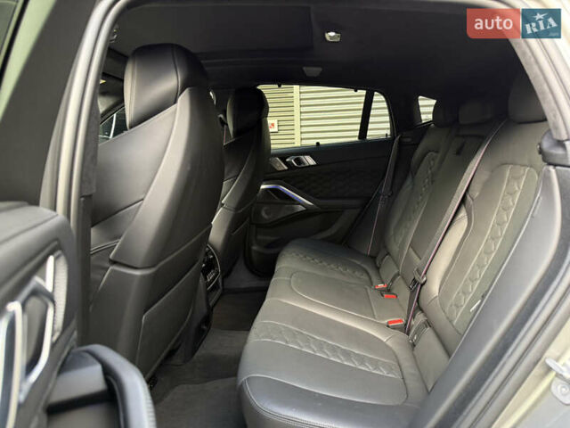 Серый БМВ Х6 М, объемом двигателя 4.4 л и пробегом 35 тыс. км за 110000 $, фото 27 на Automoto.ua
