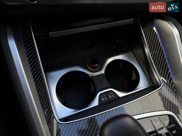 Серый БМВ Х6 М, объемом двигателя 4.4 л и пробегом 35 тыс. км за 110000 $, фото 24 на Automoto.ua