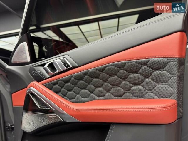 Серый БМВ Х6 М, объемом двигателя 4.4 л и пробегом 33 тыс. км за 111900 $, фото 54 на Automoto.ua