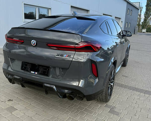 Серый БМВ Х6 М, объемом двигателя 4.39 л и пробегом 23 тыс. км за 106000 $, фото 18 на Automoto.ua