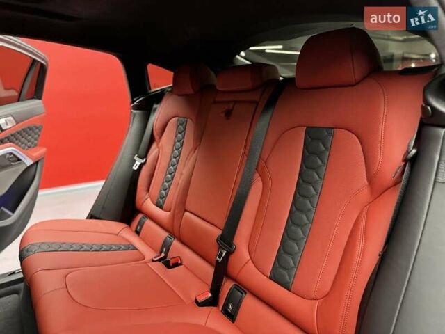 Серый БМВ Х6 М, объемом двигателя 4.4 л и пробегом 15 тыс. км за 160900 $, фото 50 на Automoto.ua