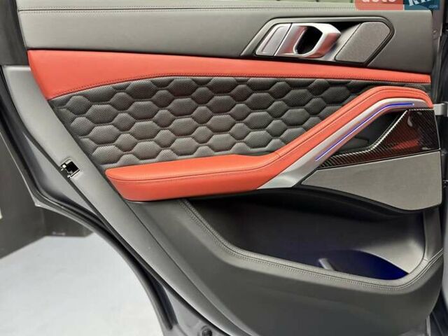 Серый БМВ Х6 М, объемом двигателя 4.4 л и пробегом 15 тыс. км за 160900 $, фото 48 на Automoto.ua