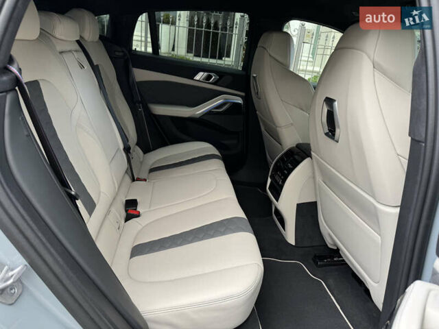 Серый БМВ Х6 М, объемом двигателя 4.39 л и пробегом 7 тыс. км за 167000 $, фото 32 на Automoto.ua