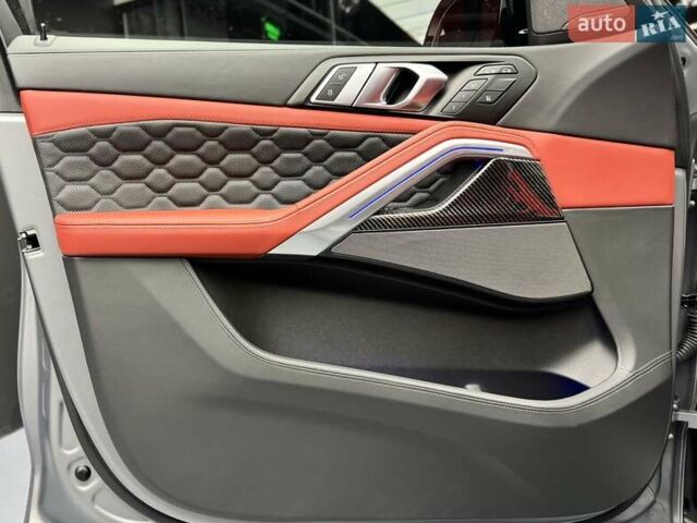 Серый БМВ Х6 М, объемом двигателя 4.4 л и пробегом 15 тыс. км за 160900 $, фото 31 на Automoto.ua