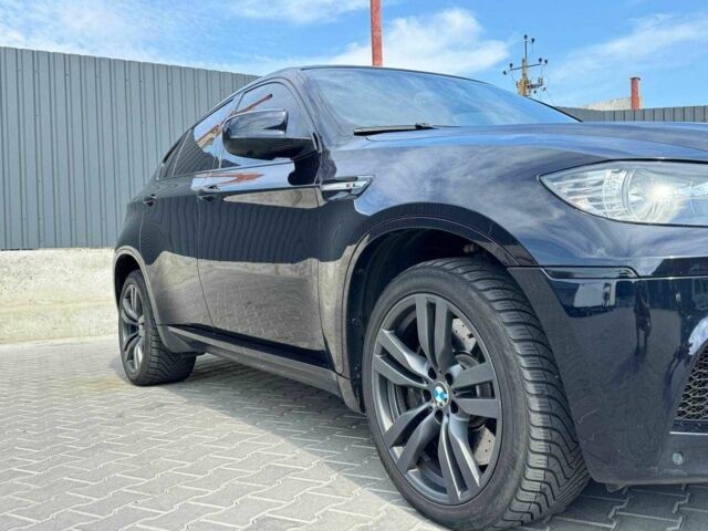 Синий БМВ Х6 М, объемом двигателя 4.4 л и пробегом 180 тыс. км за 15500 $, фото 1 на Automoto.ua