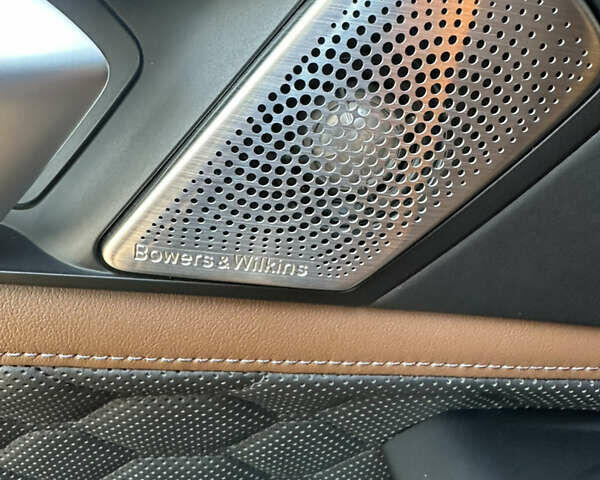 Синий БМВ Х6 М, объемом двигателя 4.39 л и пробегом 80 тыс. км за 93000 $, фото 23 на Automoto.ua