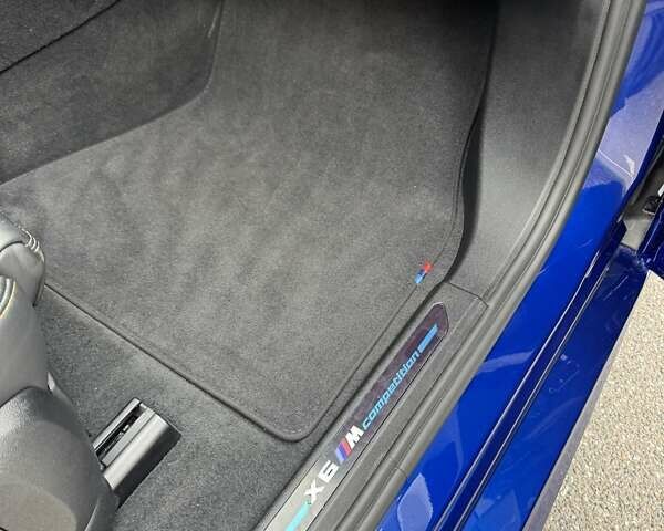 Синий БМВ Х6 М, объемом двигателя 4.39 л и пробегом 22 тыс. км за 109900 $, фото 45 на Automoto.ua