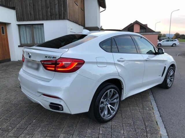 Белый БМВ Х6, объемом двигателя 0 л и пробегом 30 тыс. км за 28599 $, фото 3 на Automoto.ua