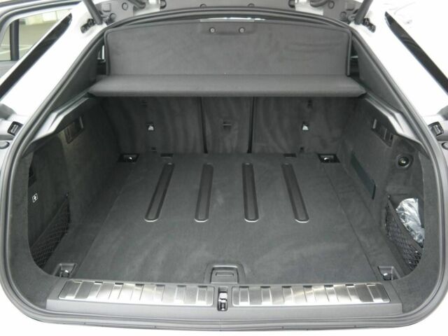 Білий БМВ Х6, об'ємом двигуна 0 л та пробігом 5 тис. км за 59222 $, фото 9 на Automoto.ua