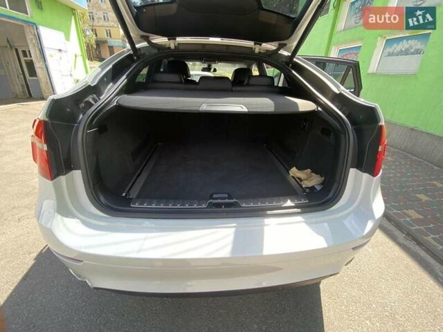 Белый БМВ Х6, объемом двигателя 4.4 л и пробегом 180 тыс. км за 21000 $, фото 7 на Automoto.ua