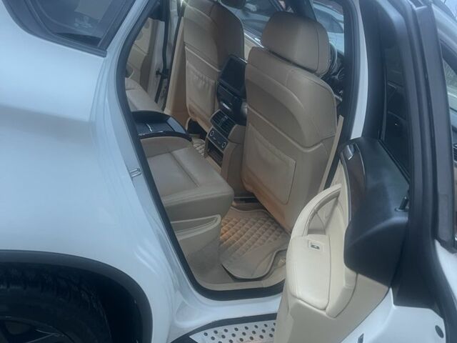 Білий БМВ Х6, об'ємом двигуна 4.4 л та пробігом 185 тис. км за 1349 $, фото 1 на Automoto.ua