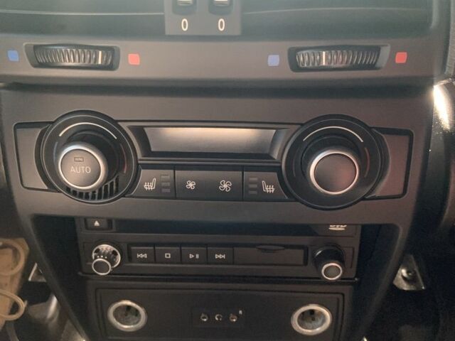 Белый БМВ Х6, объемом двигателя 4.4 л и пробегом 183 тыс. км за 11200 $, фото 23 на Automoto.ua