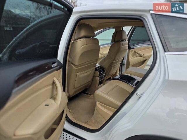 Белый БМВ Х6, объемом двигателя 4.39 л и пробегом 99 тыс. км за 14500 $, фото 44 на Automoto.ua