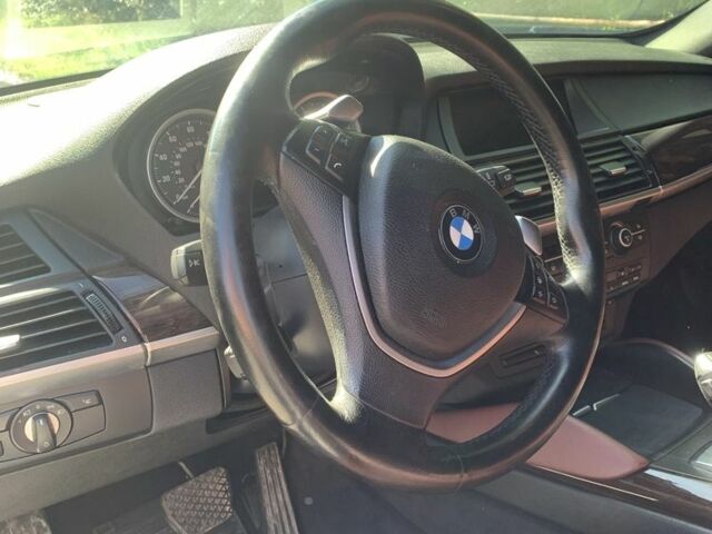 Белый БМВ Х6, объемом двигателя 4.4 л и пробегом 183 тыс. км за 11200 $, фото 10 на Automoto.ua