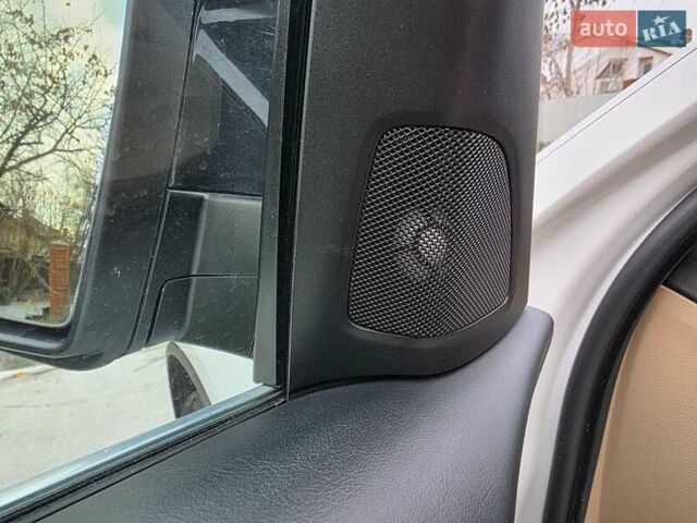 Білий БМВ Х6, об'ємом двигуна 4.4 л та пробігом 100 тис. км за 14500 $, фото 38 на Automoto.ua