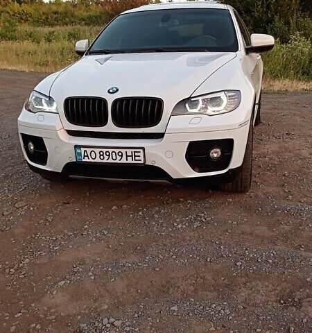 Белый БМВ Х6, объемом двигателя 4.39 л и пробегом 187 тыс. км за 10800 $, фото 22 на Automoto.ua