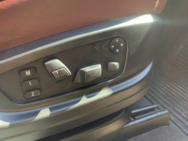 Белый БМВ Х6, объемом двигателя 4.4 л и пробегом 183 тыс. км за 11200 $, фото 13 на Automoto.ua