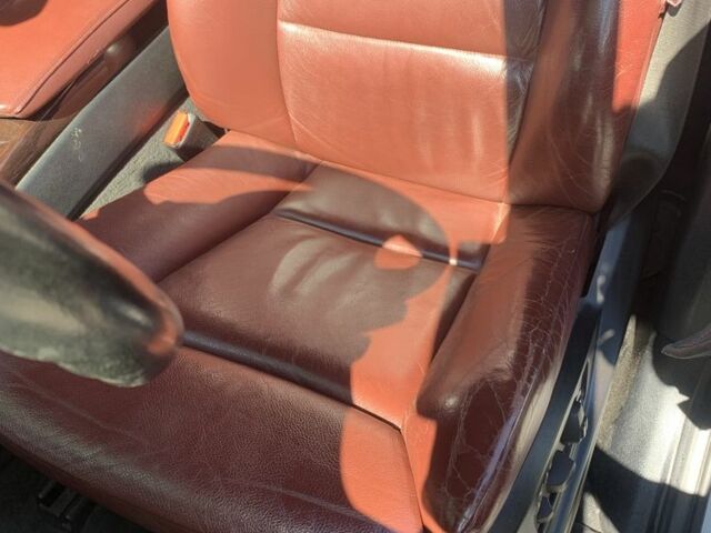 Белый БМВ Х6, объемом двигателя 4.4 л и пробегом 183 тыс. км за 11200 $, фото 18 на Automoto.ua