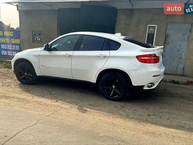 Білий БМВ Х6, об'ємом двигуна 3 л та пробігом 96 тис. км за 18500 $, фото 2 на Automoto.ua