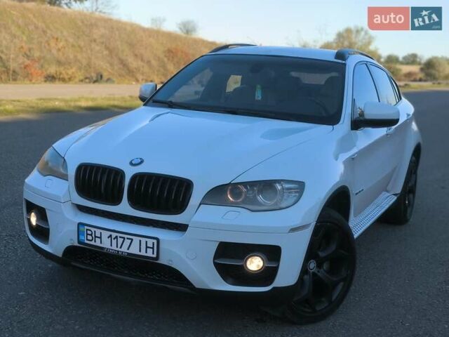 Білий БМВ Х6, об'ємом двигуна 4.4 л та пробігом 165 тис. км за 10900 $, фото 5 на Automoto.ua