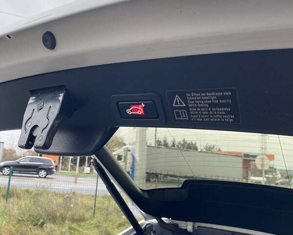 Білий БМВ Х6, об'ємом двигуна 4.39 л та пробігом 187 тис. км за 11900 $, фото 28 на Automoto.ua