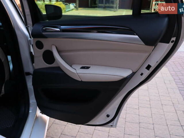 Белый БМВ Х6, объемом двигателя 4.4 л и пробегом 137 тыс. км за 18900 $, фото 42 на Automoto.ua