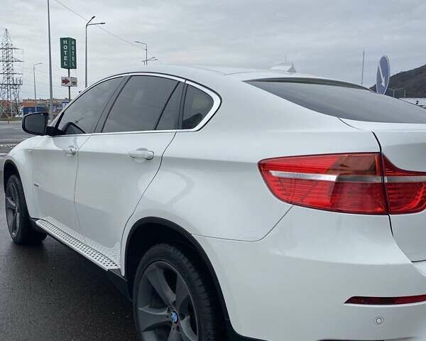Білий БМВ Х6, об'ємом двигуна 4.39 л та пробігом 187 тис. км за 11600 $, фото 10 на Automoto.ua
