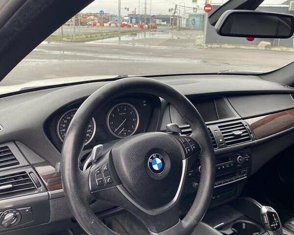 Білий БМВ Х6, об'ємом двигуна 4.39 л та пробігом 187 тис. км за 11600 $, фото 40 на Automoto.ua