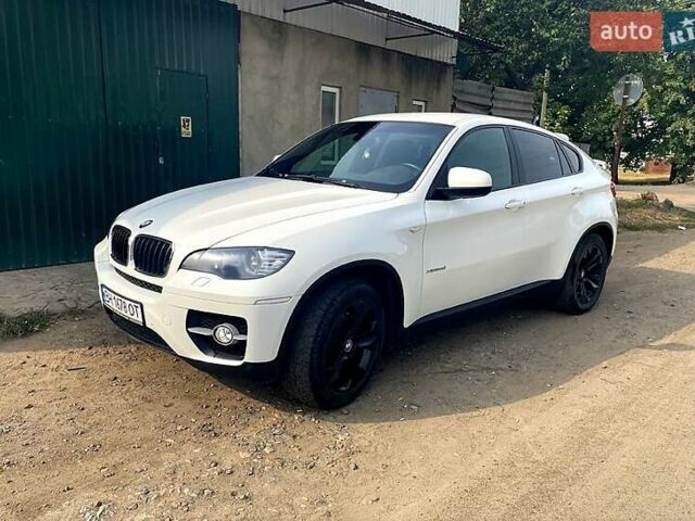 Білий БМВ Х6, об'ємом двигуна 3 л та пробігом 96 тис. км за 18500 $, фото 6 на Automoto.ua