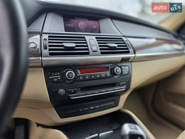 Белый БМВ Х6, объемом двигателя 4.4 л и пробегом 100 тыс. км за 11999 $, фото 46 на Automoto.ua