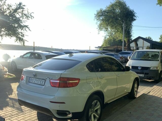 Белый БМВ Х6, объемом двигателя 4.4 л и пробегом 183 тыс. км за 11200 $, фото 3 на Automoto.ua