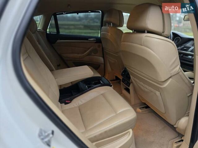Білий БМВ Х6, об'ємом двигуна 4.4 л та пробігом 100 тис. км за 14500 $, фото 24 на Automoto.ua