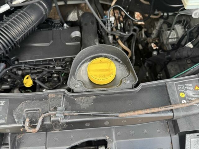 Білий БМВ Х6, об'ємом двигуна 3 л та пробігом 200 тис. км за 11500 $, фото 5 на Automoto.ua