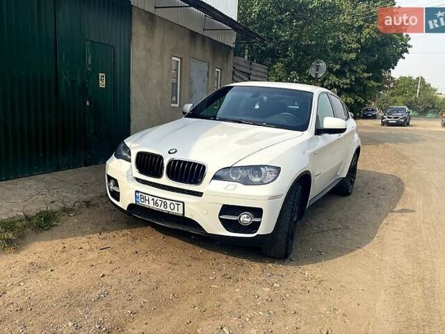 Білий БМВ Х6, об'ємом двигуна 3 л та пробігом 96 тис. км за 18500 $, фото 5 на Automoto.ua