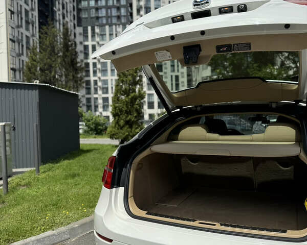 Белый БМВ Х6, объемом двигателя 4.4 л и пробегом 93 тыс. км за 14500 $, фото 8 на Automoto.ua