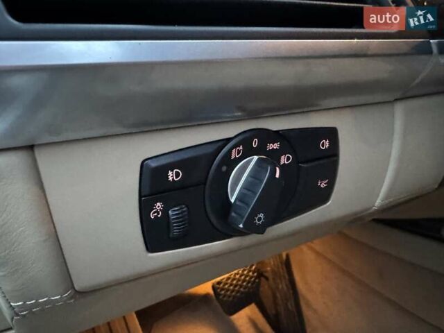 Белый БМВ Х6, объемом двигателя 4.4 л и пробегом 100 тыс. км за 11999 $, фото 62 на Automoto.ua