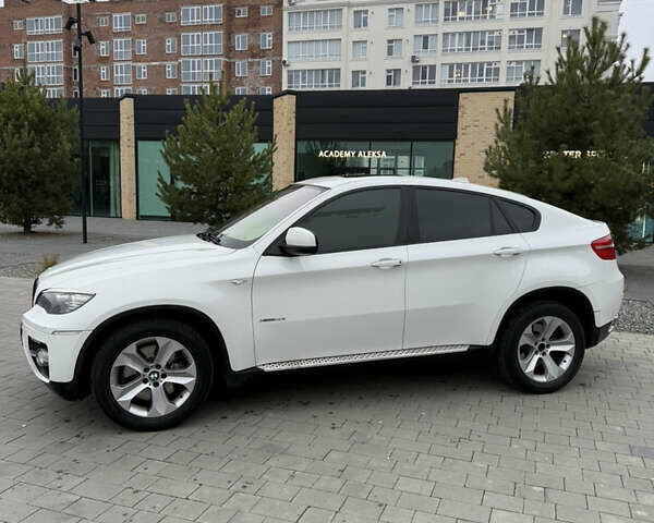 Білий БМВ Х6, об'ємом двигуна 4.4 л та пробігом 187 тис. км за 11900 $, фото 3 на Automoto.ua