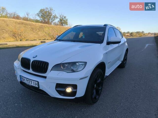 Білий БМВ Х6, об'ємом двигуна 4.4 л та пробігом 165 тис. км за 10900 $, фото 7 на Automoto.ua
