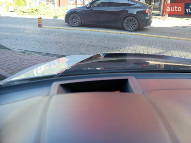 Белый БМВ Х6, объемом двигателя 4.4 л и пробегом 137 тыс. км за 18900 $, фото 15 на Automoto.ua